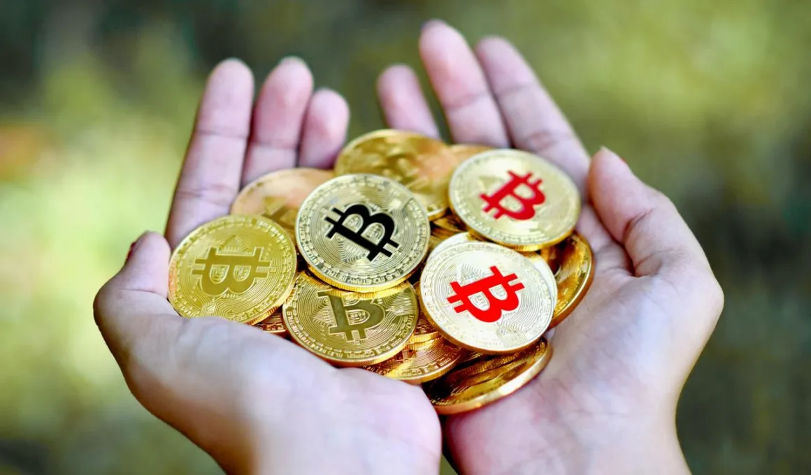 Czym jest Bitcoin i jak działa?